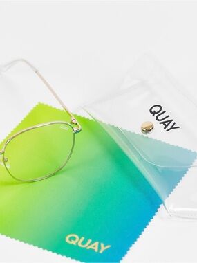 Quay aviator-style glasses gold frames clear blue light lenses High Key Mini
